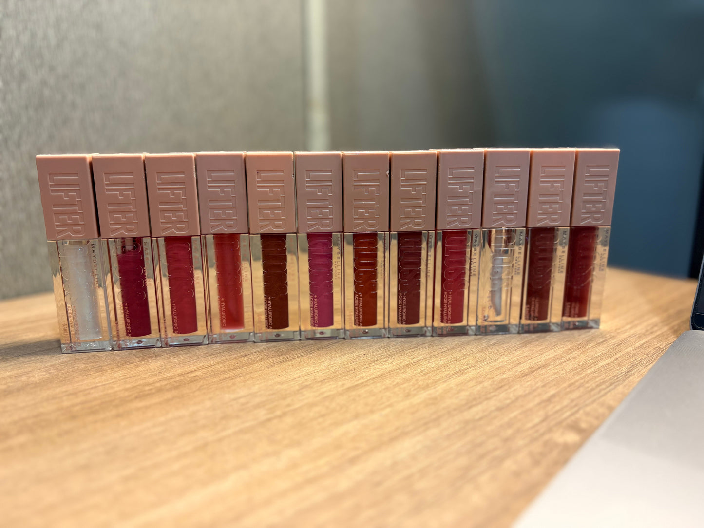 Maybelline New York Lifter Hydrating Lip Gloss