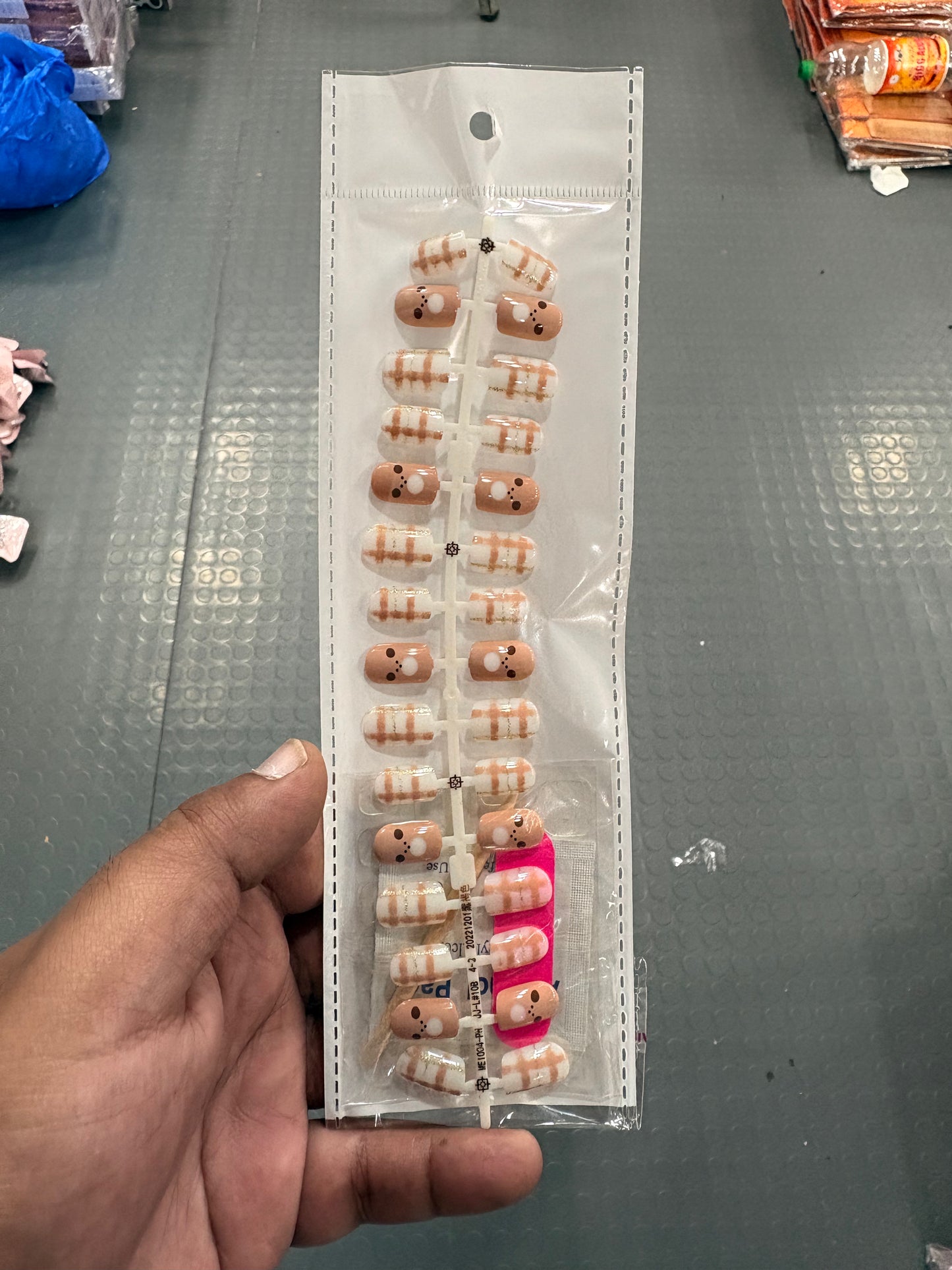 Mini Press-On Nail Kit