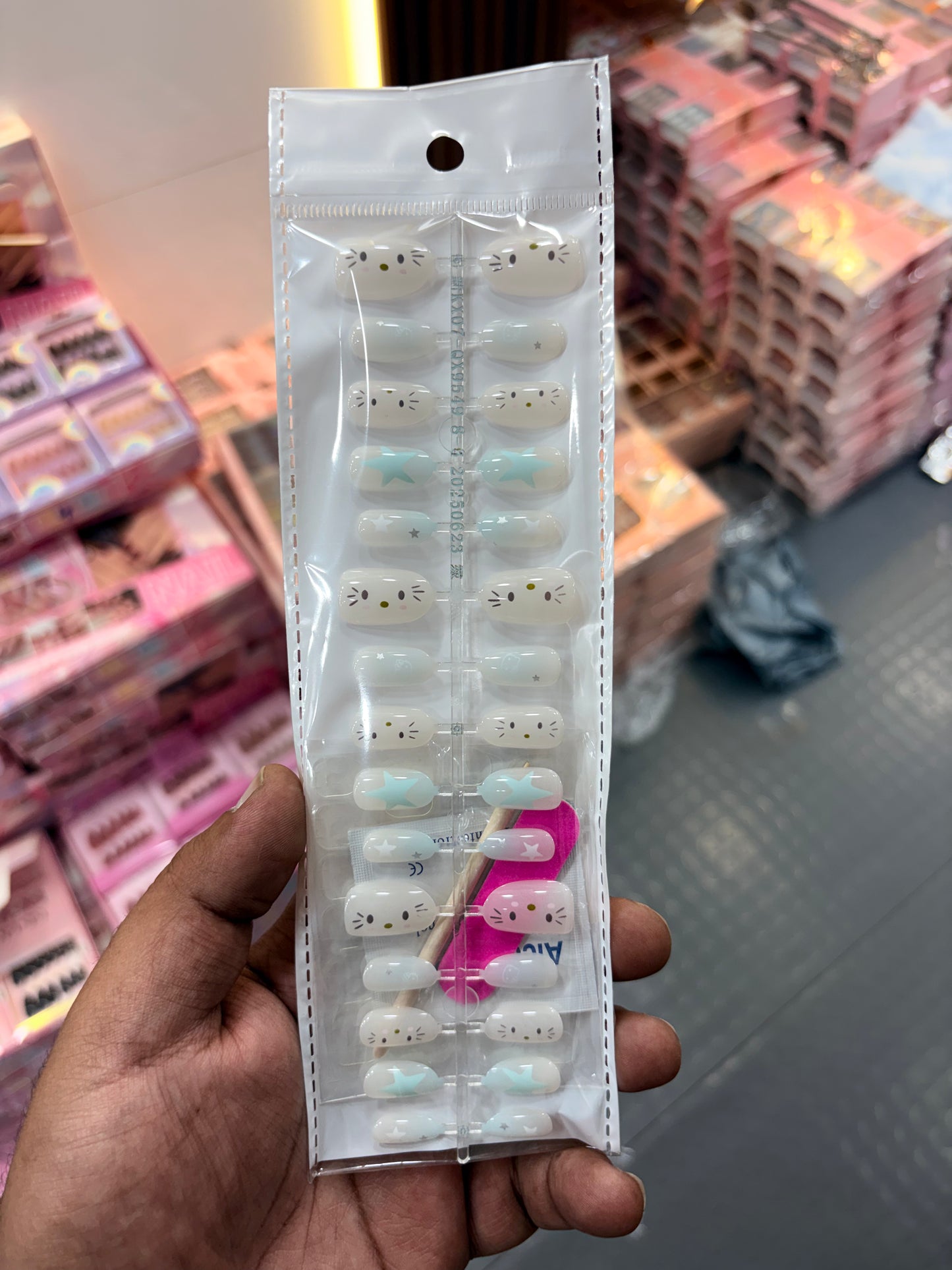 Mini Press-On Nail Kit