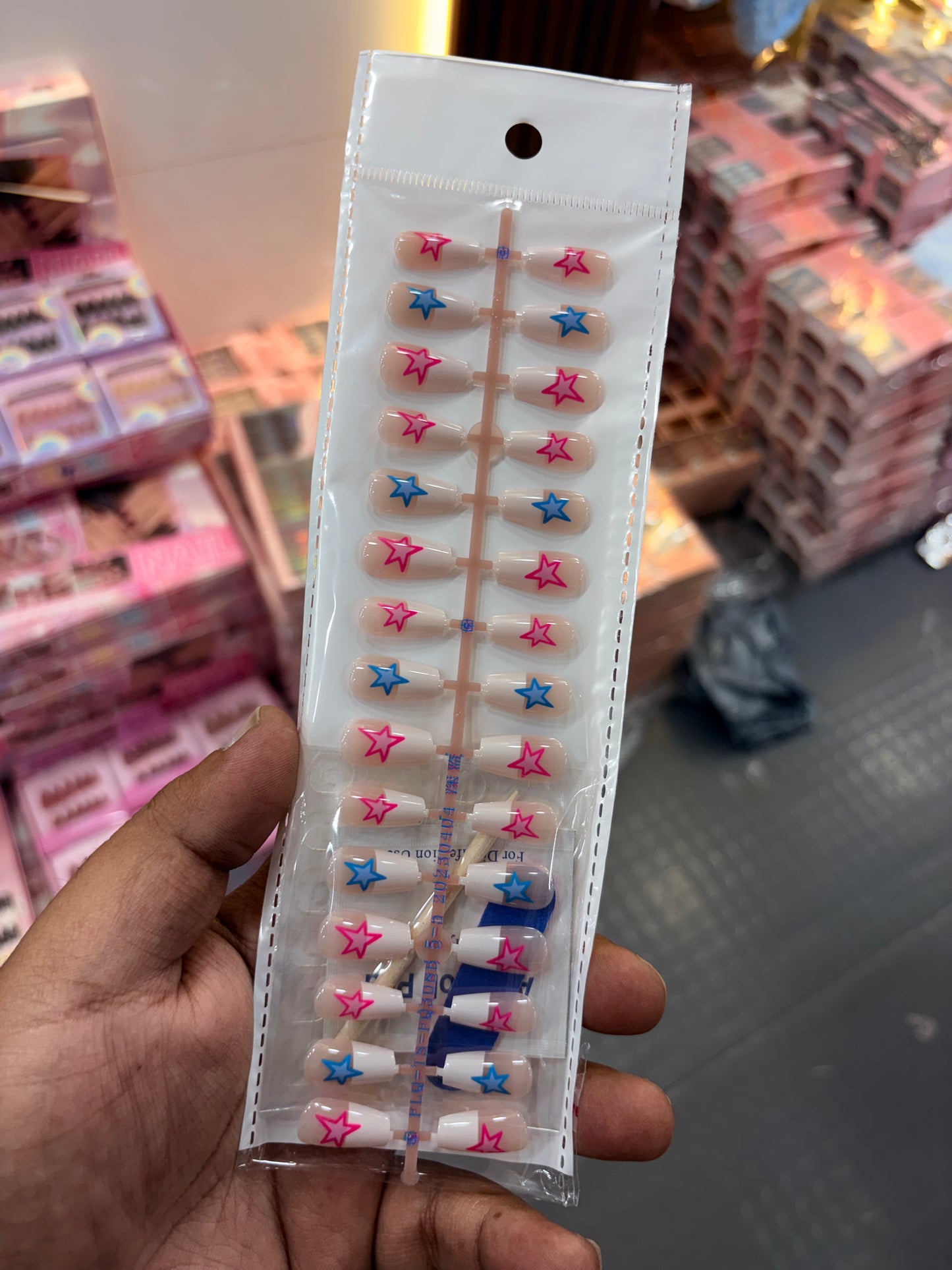 Mini Press-On Nail Kit