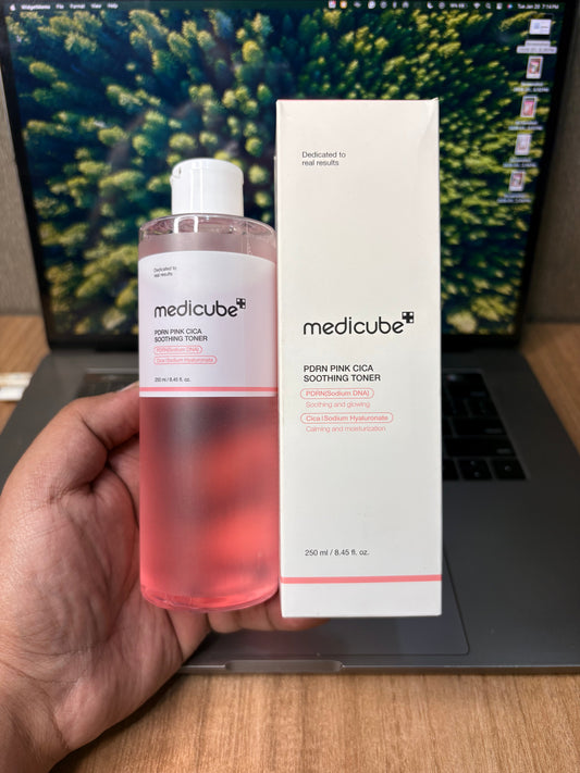Medicube PDRN Pink Cica Soothing Toner 250ml