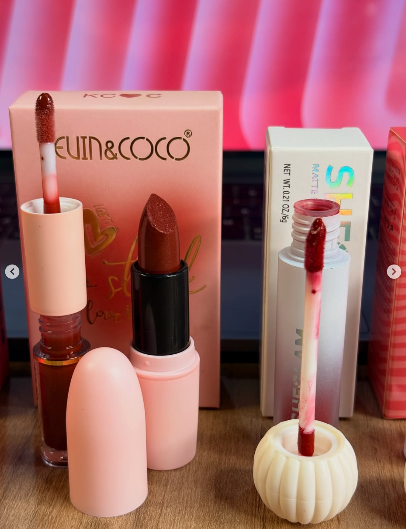 Viral Lip Kit