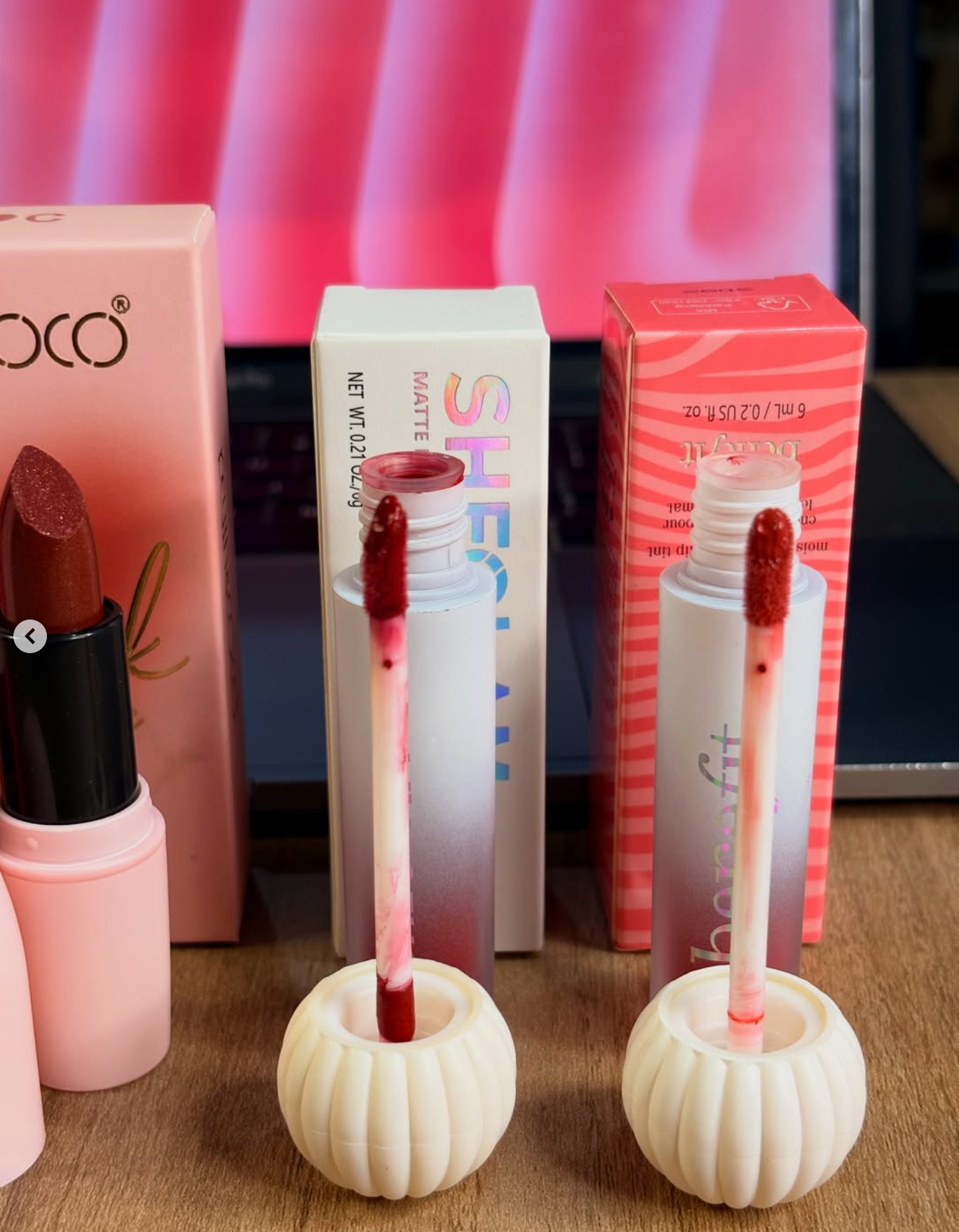 Viral Lip Kit