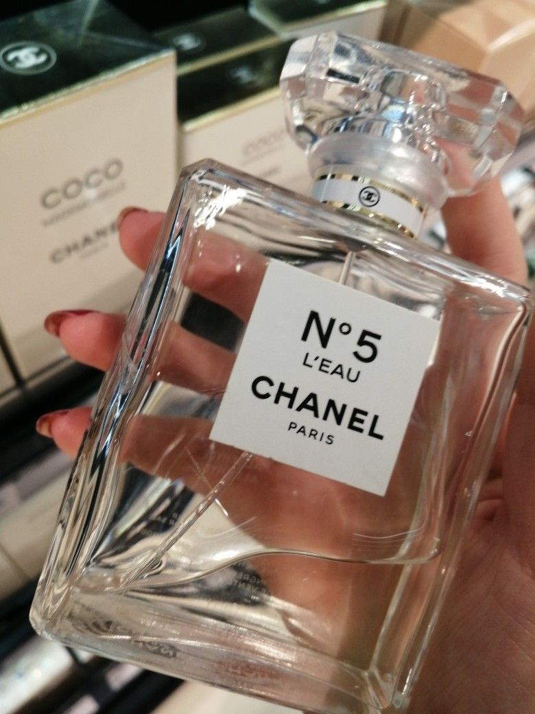 CHANEL N°5 L'EAU Eau de Toilette Women Perfume